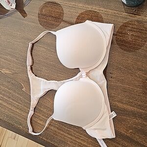 Woman's Victoria Secret bra